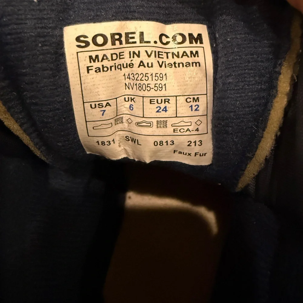 Sorel Commander Navy, Red & Black w/Faux Fur Kids Winter Boots